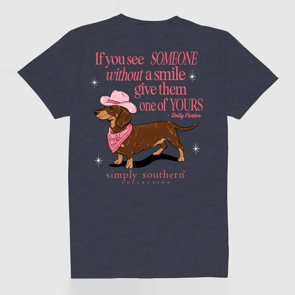 Simply Southern Dolly Parton Weenie Dog YOURS Smile Tee Women’s XL T-shirt NEW - Picture 3 of 7